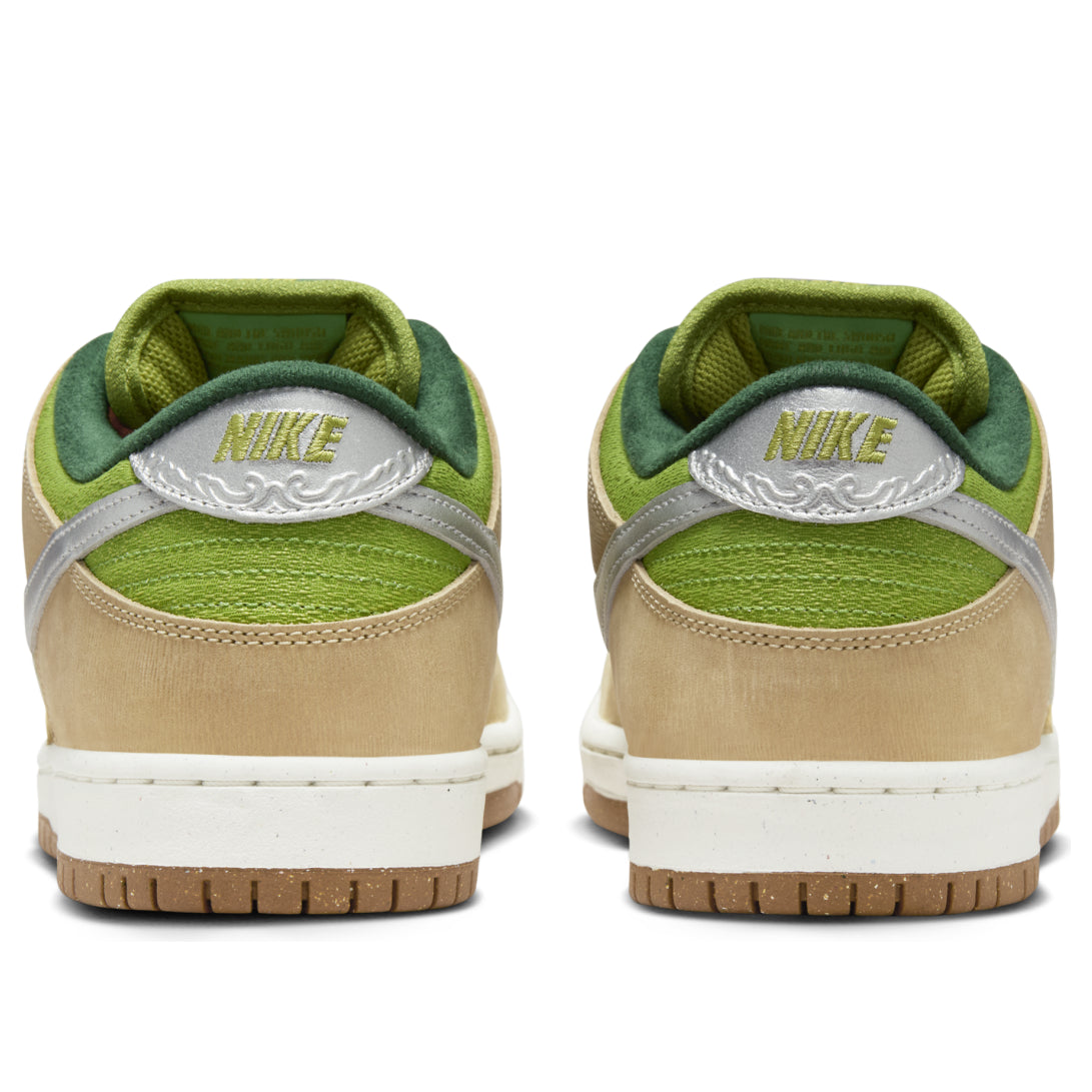 Nike SB Dunk Low 'Escargot' FQ7585-200