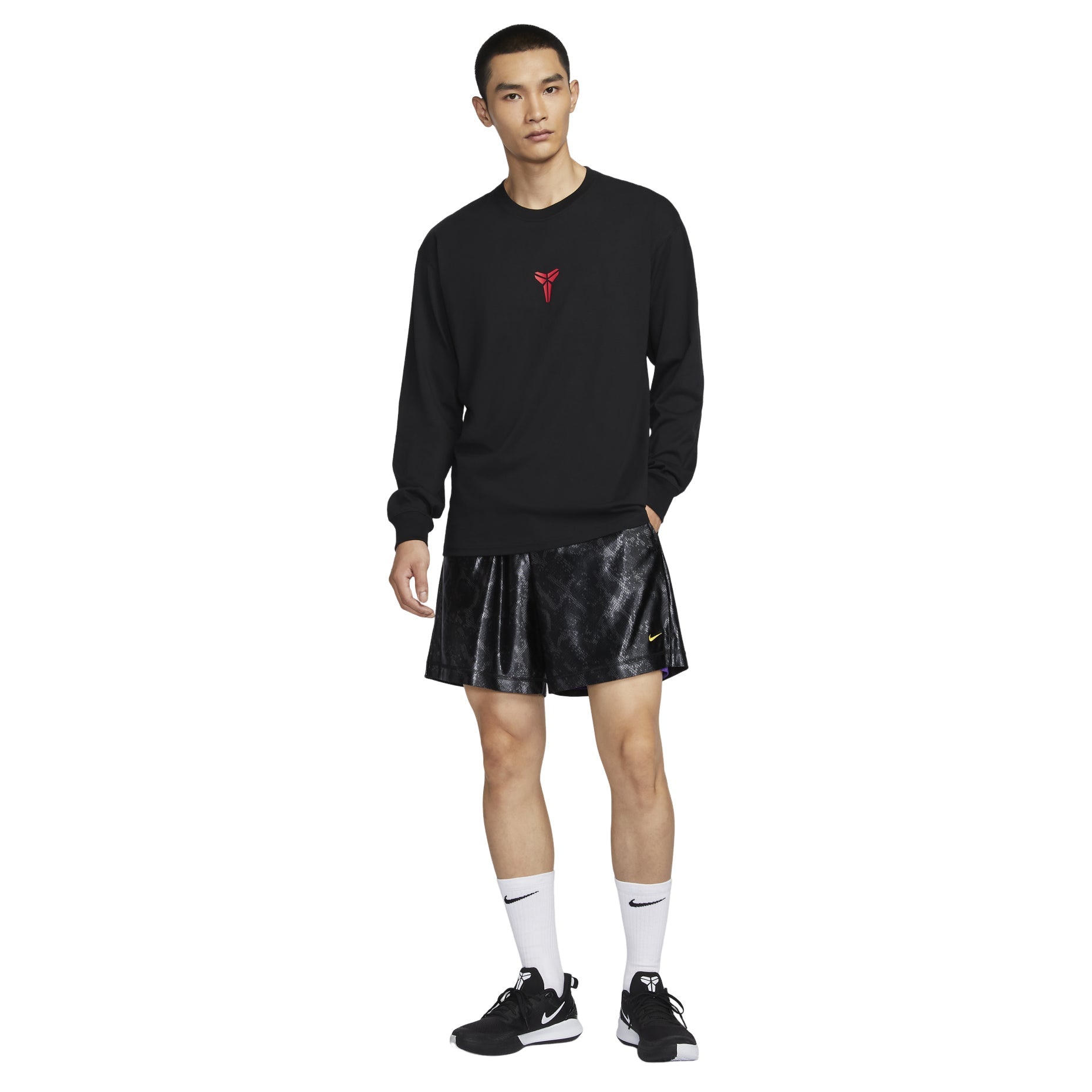 Nike Kobe Long-Sleeve T-Shirt Asia Sizing 'Year of Mamba Black' IB0242-010