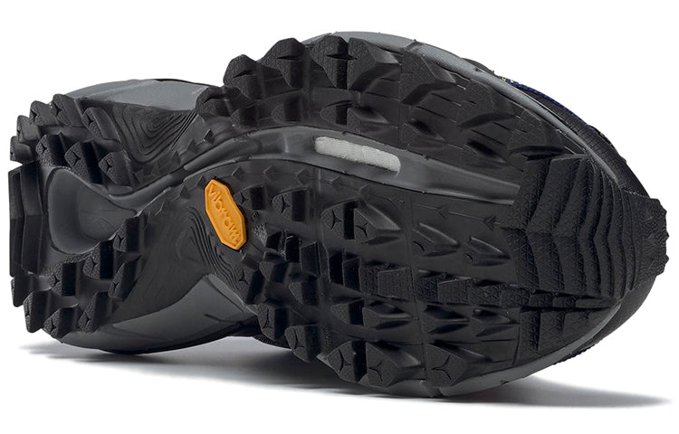 Reebok Zig Kinetica 2 Edge GTX 'Black Punch Berry' H05174