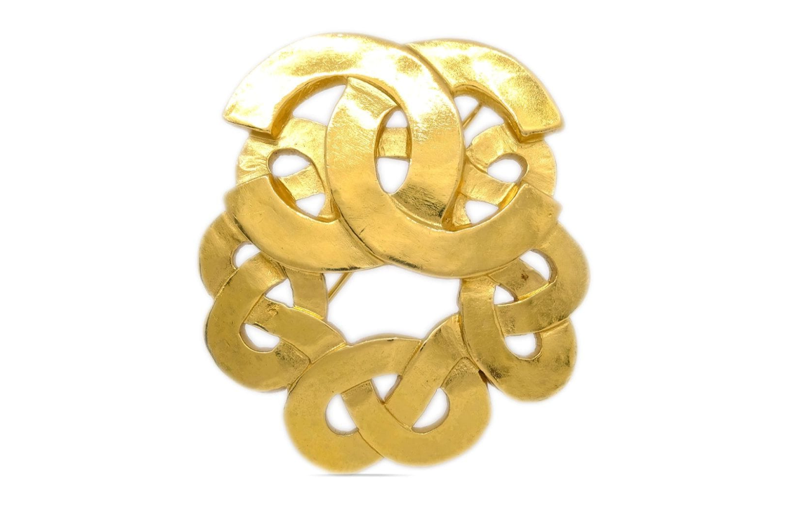 CHANEL 2001 Star Motif Coco Brooch