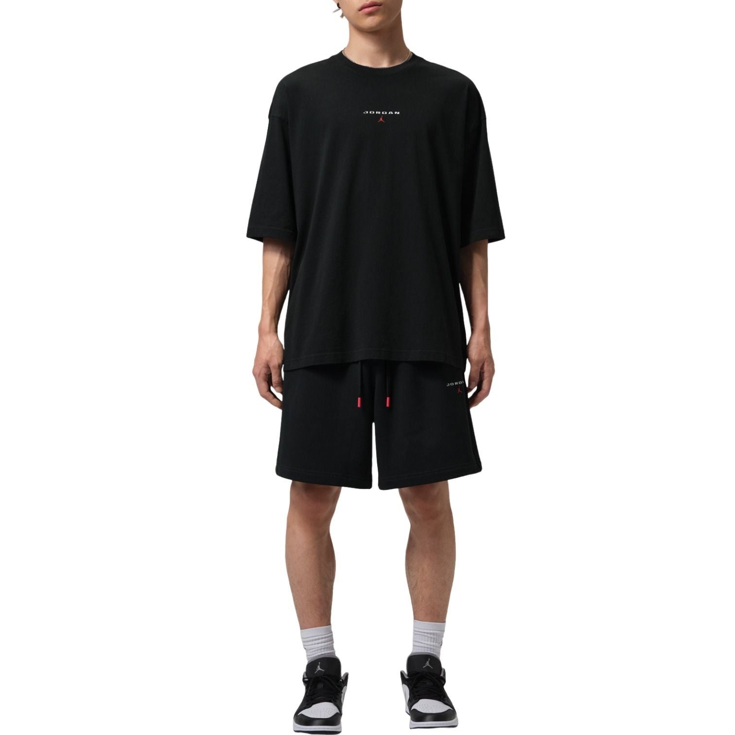 Air Jordan Flight Essentials Oversized Patch T-Shirt 'Black' IO0035-010