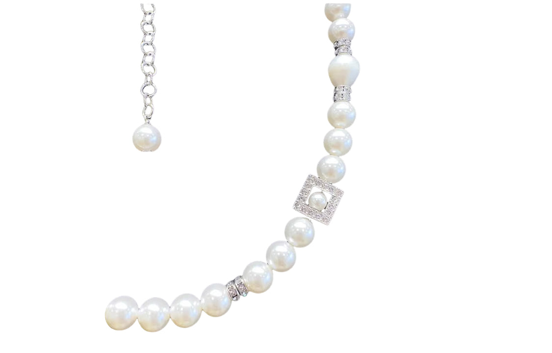 CHANEL Necklaces Women's