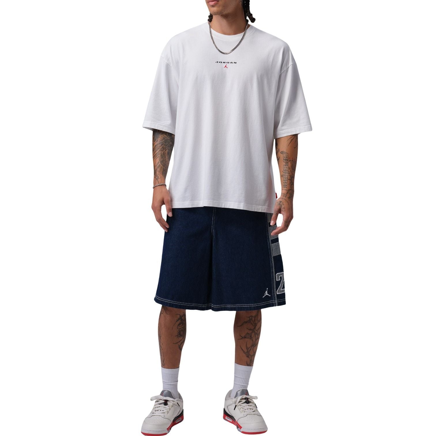 Jordan Flight Essentials Oversized Patch T-Shirt 'White' IO0034-100