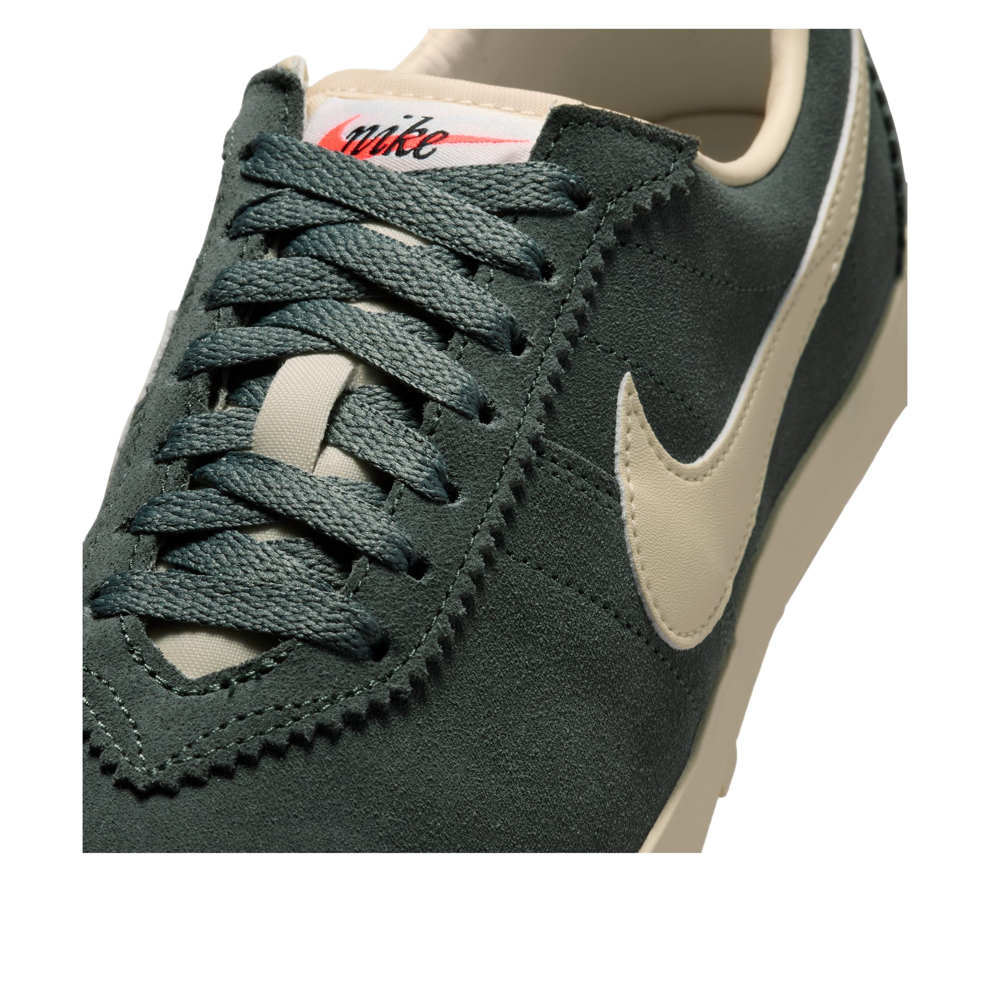 (WMNS) Nike Astrograbber Suede 'Camo Green Sail' IQ7611-301