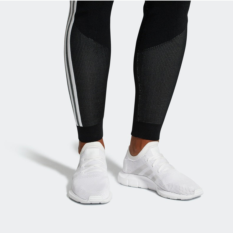 adidas Swift Run Primeknit 'Footwear White' CQ2892