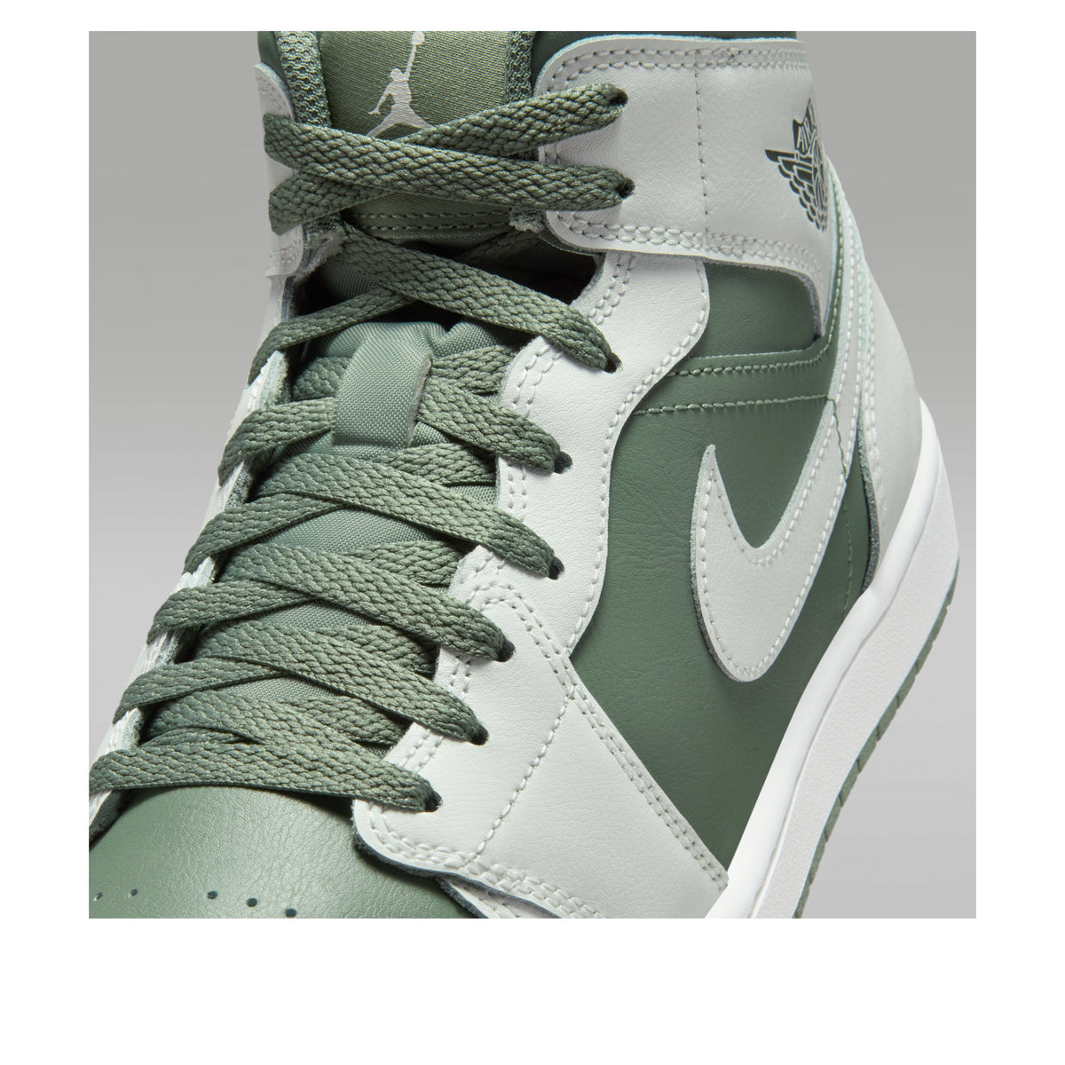 Air Jordan 1 Mid 'Summit White Vintage Lichen' DQ8426-107