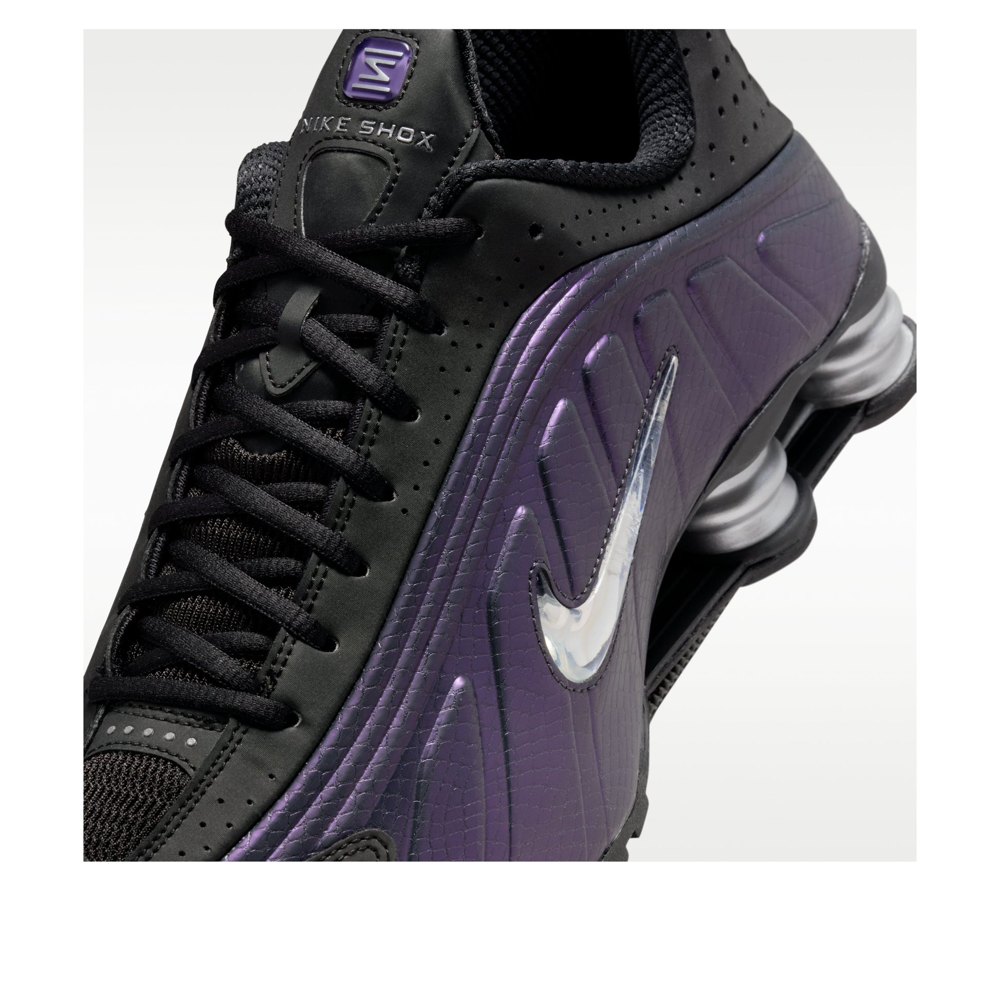 Nike Shox R4 'Black Metallic Silver Purple Dynasty' IO4546-002
