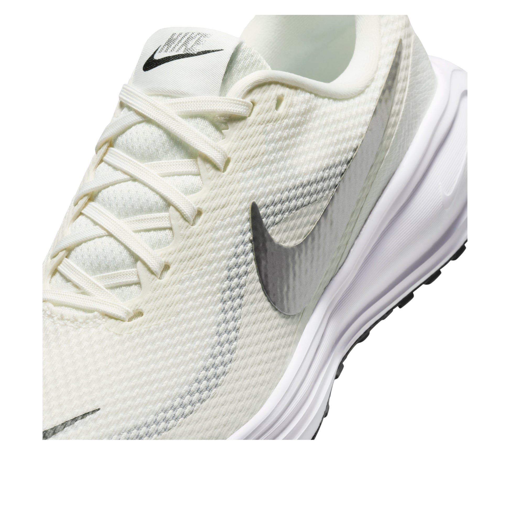 (WMNS) Nike Revolution 8 'Sail White Black' HJ8485-112