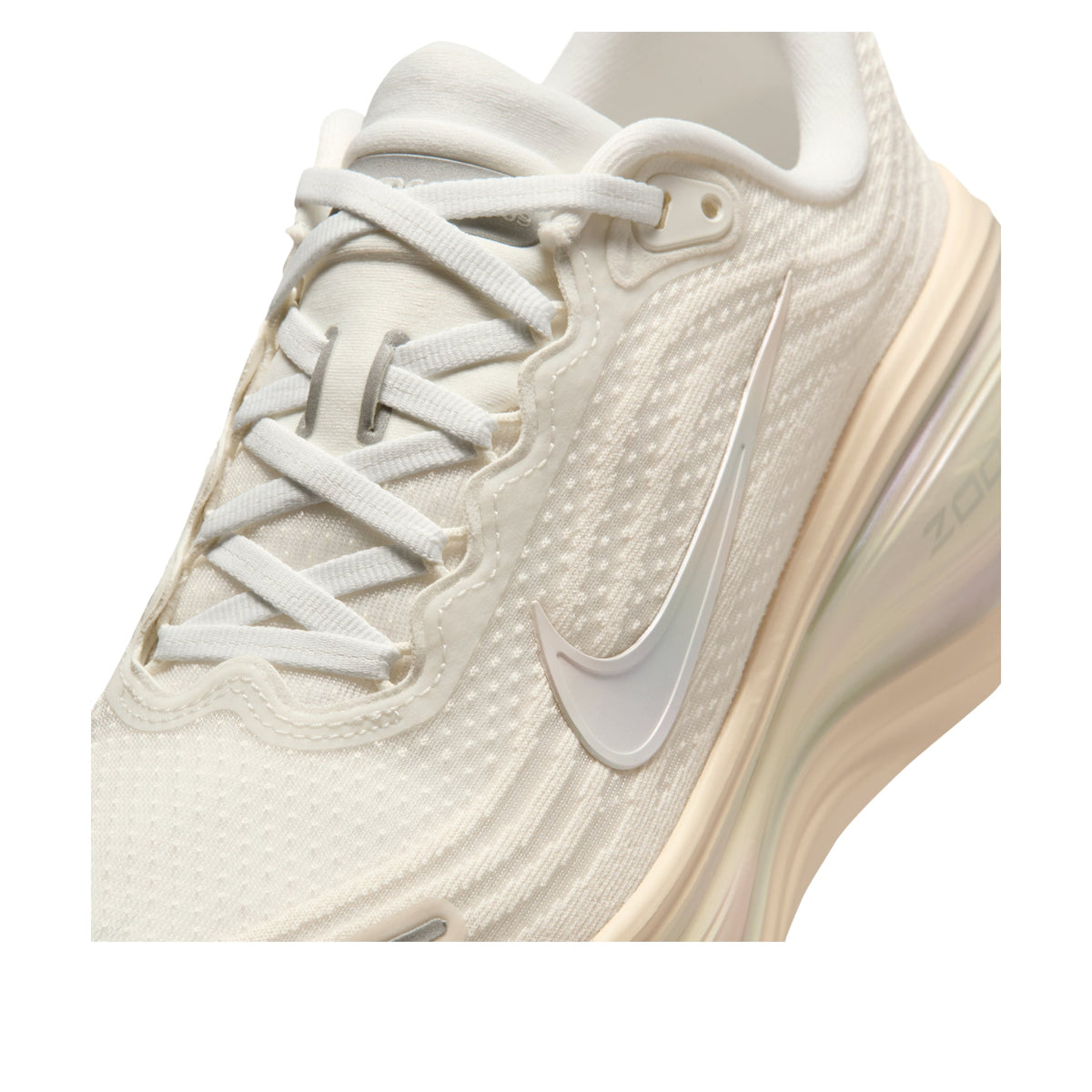 (WMNS) Nike Air Zoom Vomero Plus 'Summit White Phantom' IO9916-100