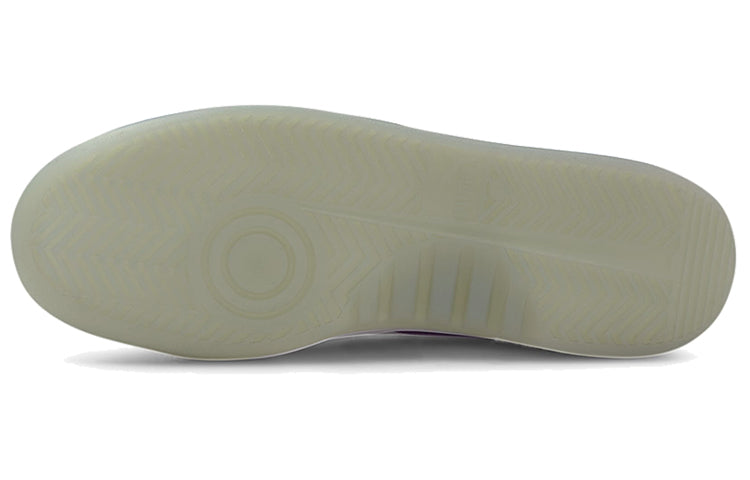 PUMA Mercedes-AMG Petronas Motorsport x GV Special 'Silver Arrows - White' 306620-01