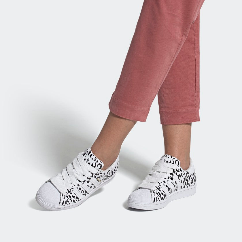 (WMNS) adidas Superstar 'Cheetah Print' FV3451