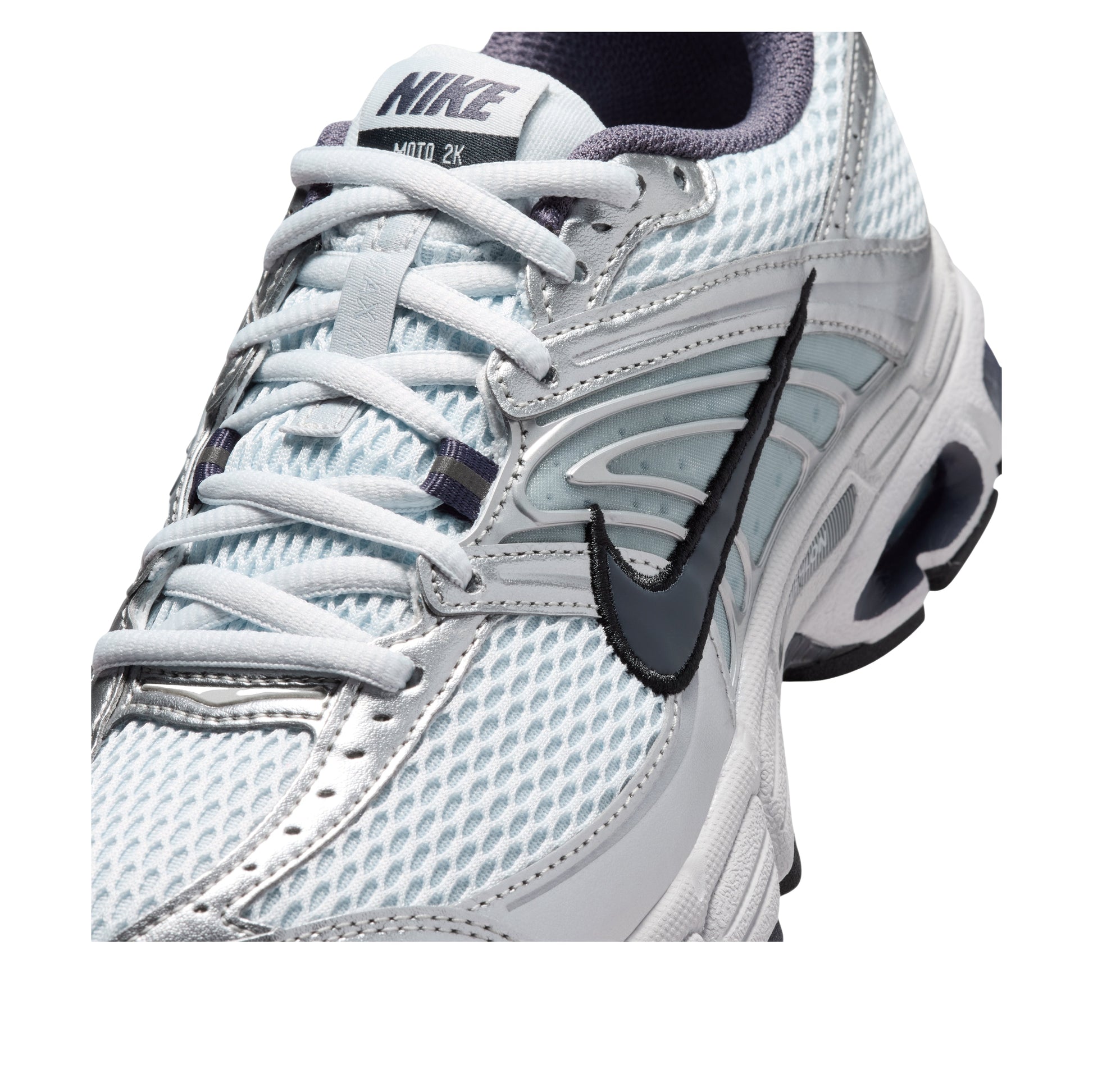 (WMNS) Nike Air Max Moto 2K 'Pure Platinum Metallic Silver' HQ2056-013