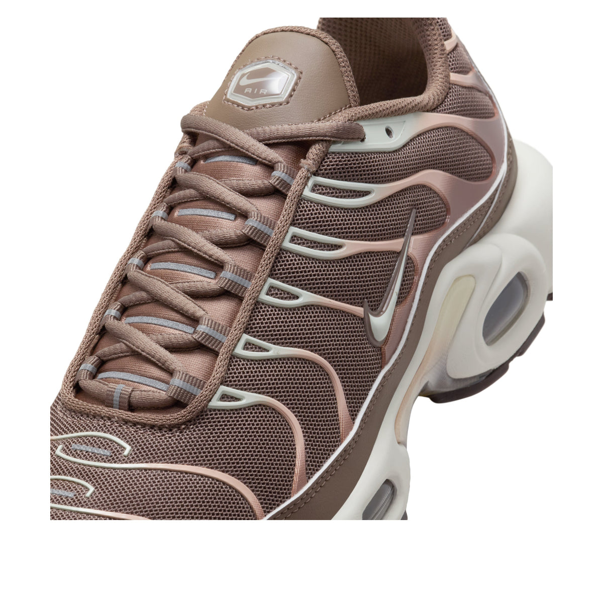 (WMNS) Nike Air Max Plus 'Mink Brown Baroque Brown Sail Metallic Silver' DZ3671-200