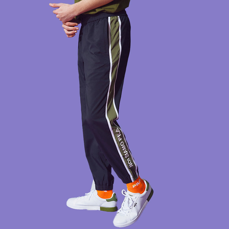 FILA FUSION Contrast Color Stitching Zipper Pocket Sports Pants Black T11M021807F-BK