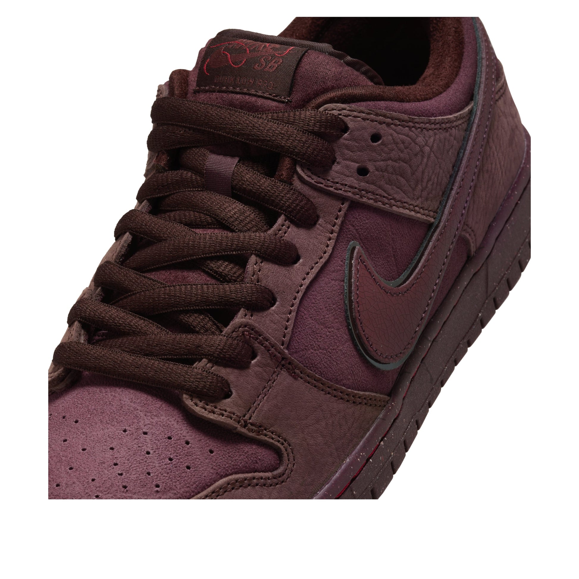 Nike SB Dunk Low 'City of Love - Burgundy' FN0619-600