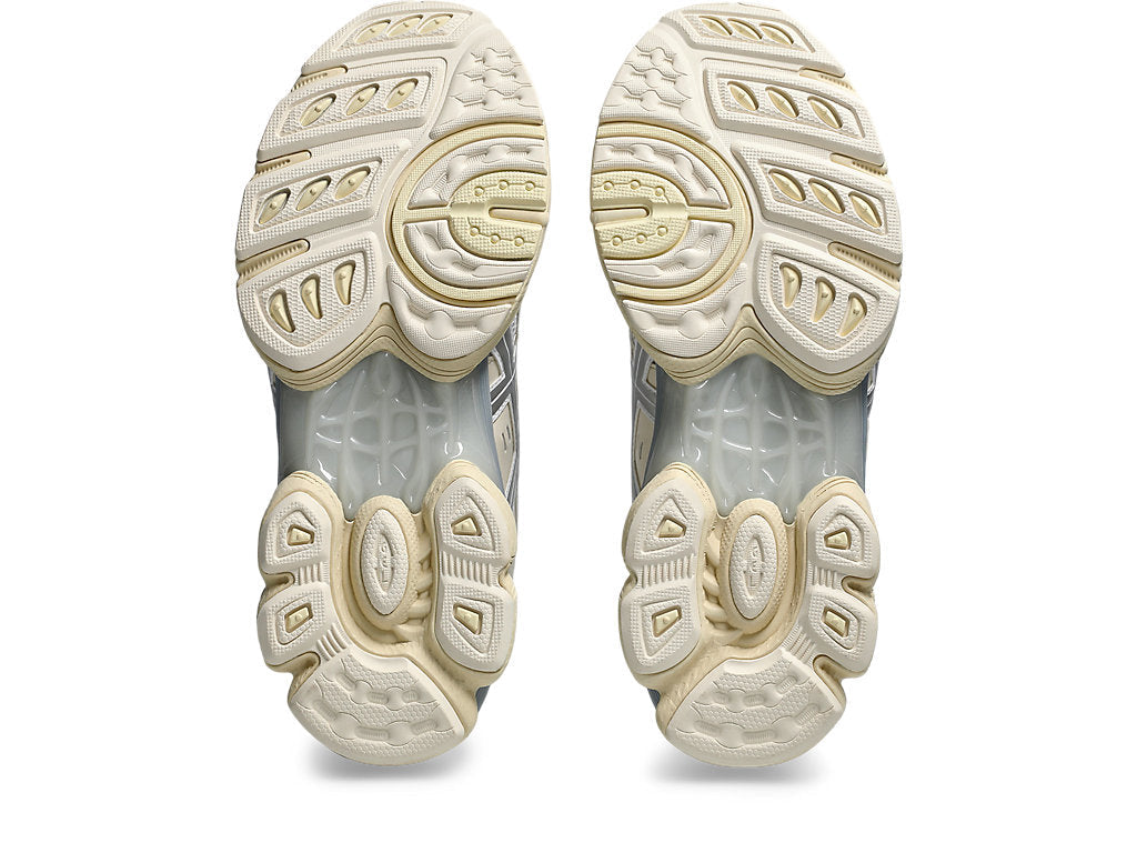 ASICS Gel-Nimbus 9 Sneakers 'White Pure Silver' 1201A424-106