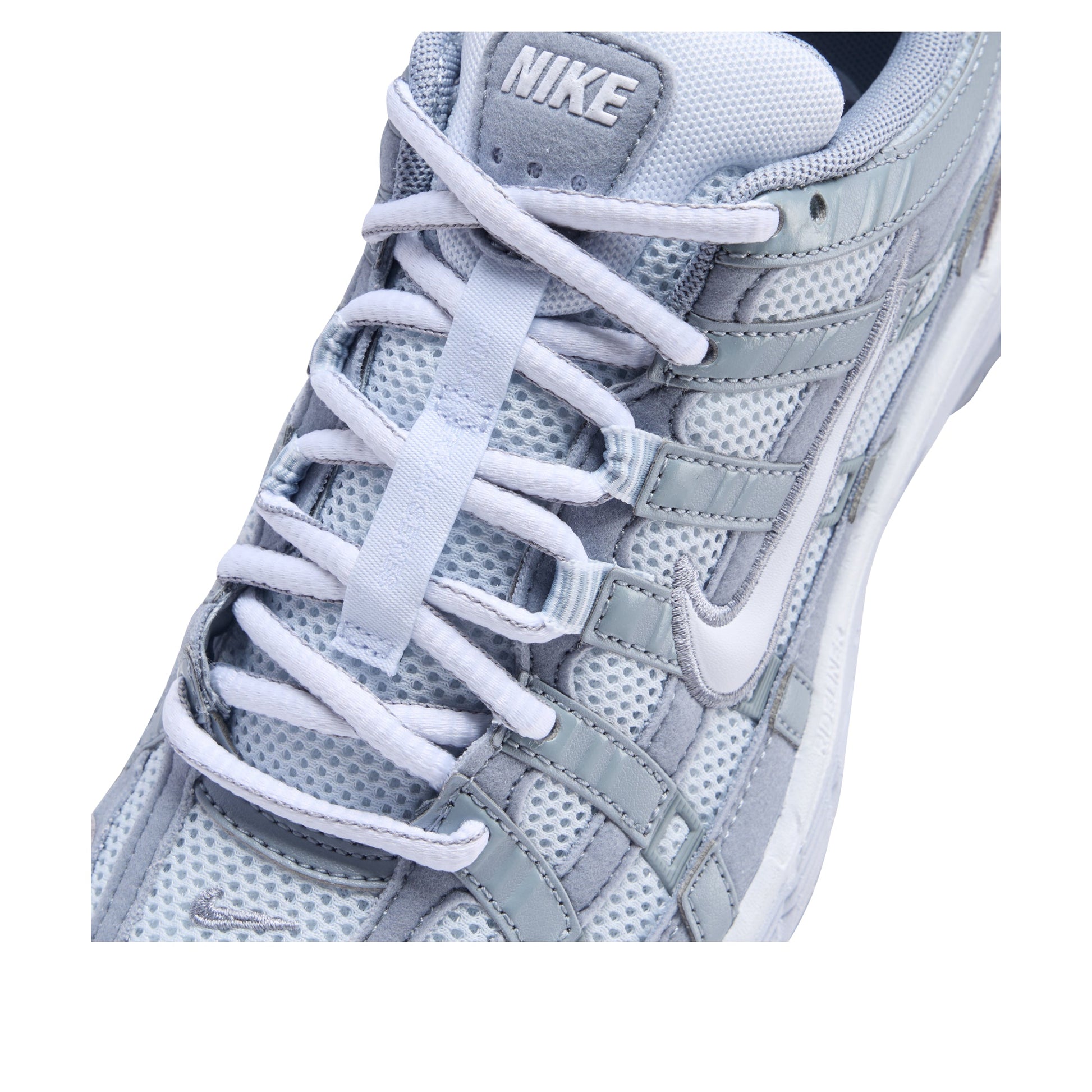 (WMNS) Nike P-6000 'Football Grey Soccer Grey' IV2501-001