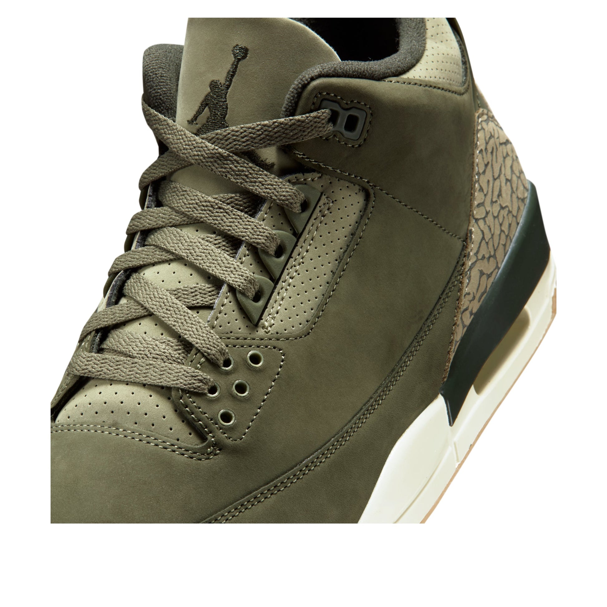 Air Jordan 3 'Family Affair' DN3707-202