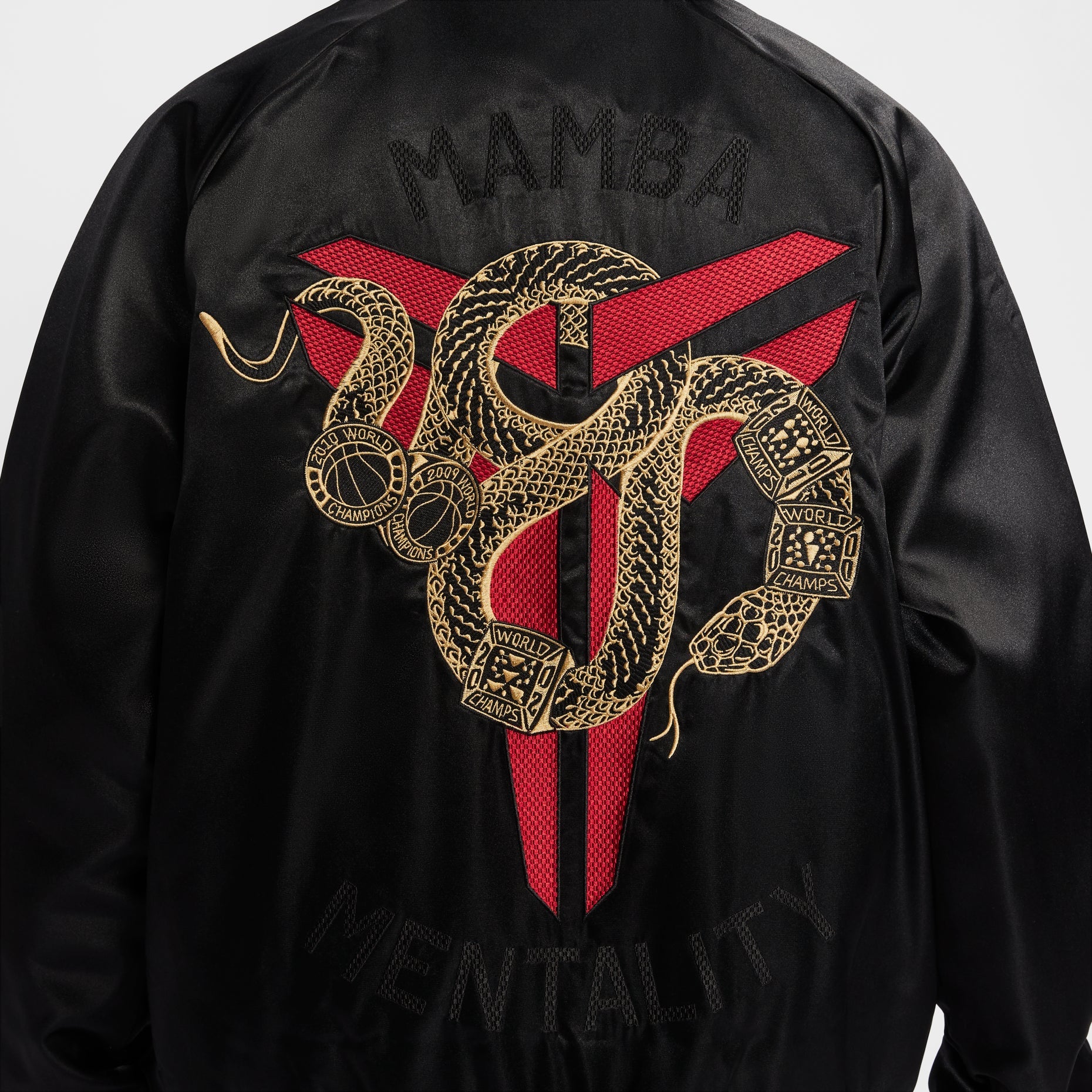 Nike Kobe Therma-FIT Insulated Jacket Asia Sizing 'Year of Mamba Black' HQ4696-010