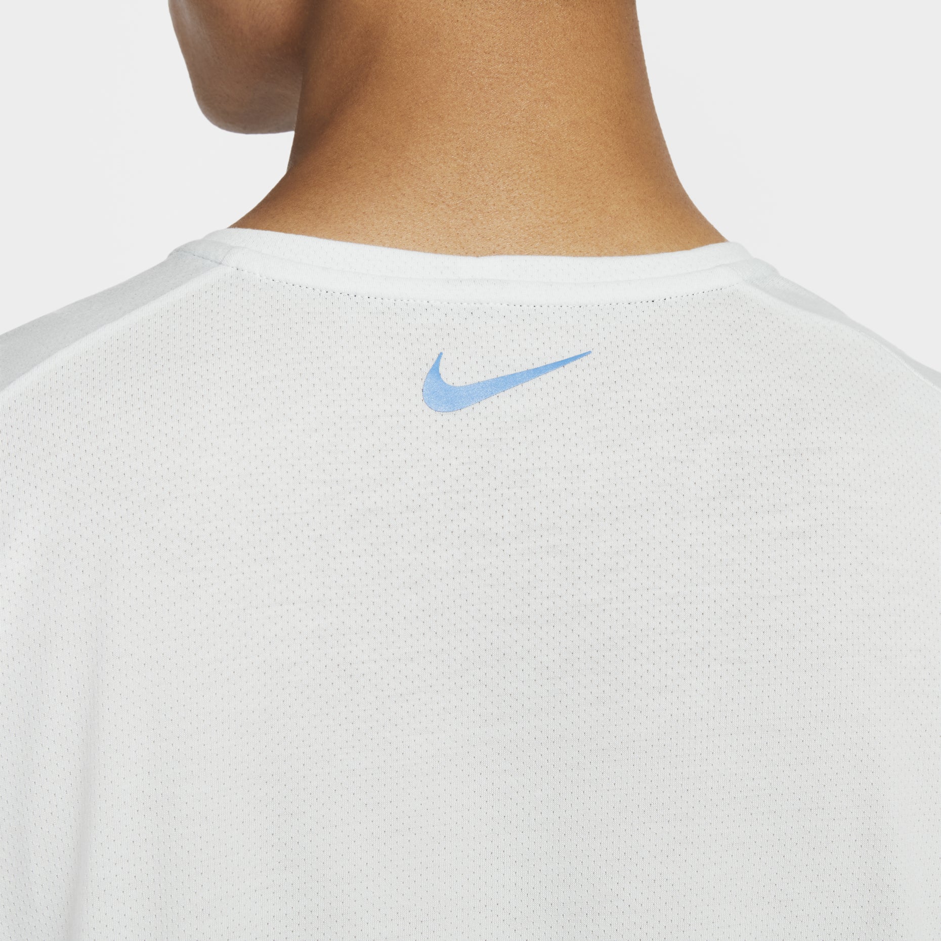 Nike Rise 365 Run Energy Dri-FIT Running T-Shirt Asia Sizing 'Summit White' FZ1081-121