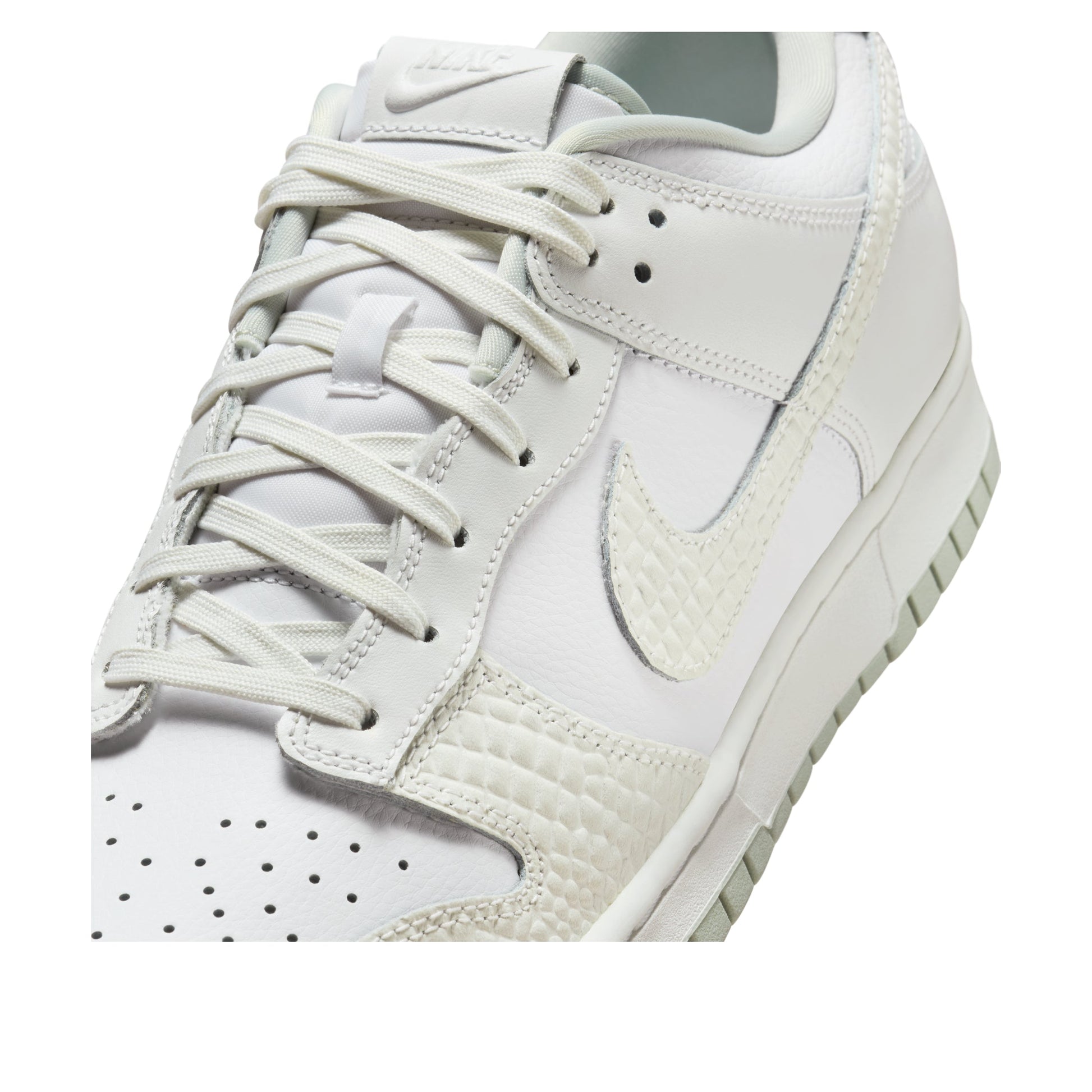 Nike Dunk Low 'Just Do It' IB2262-100