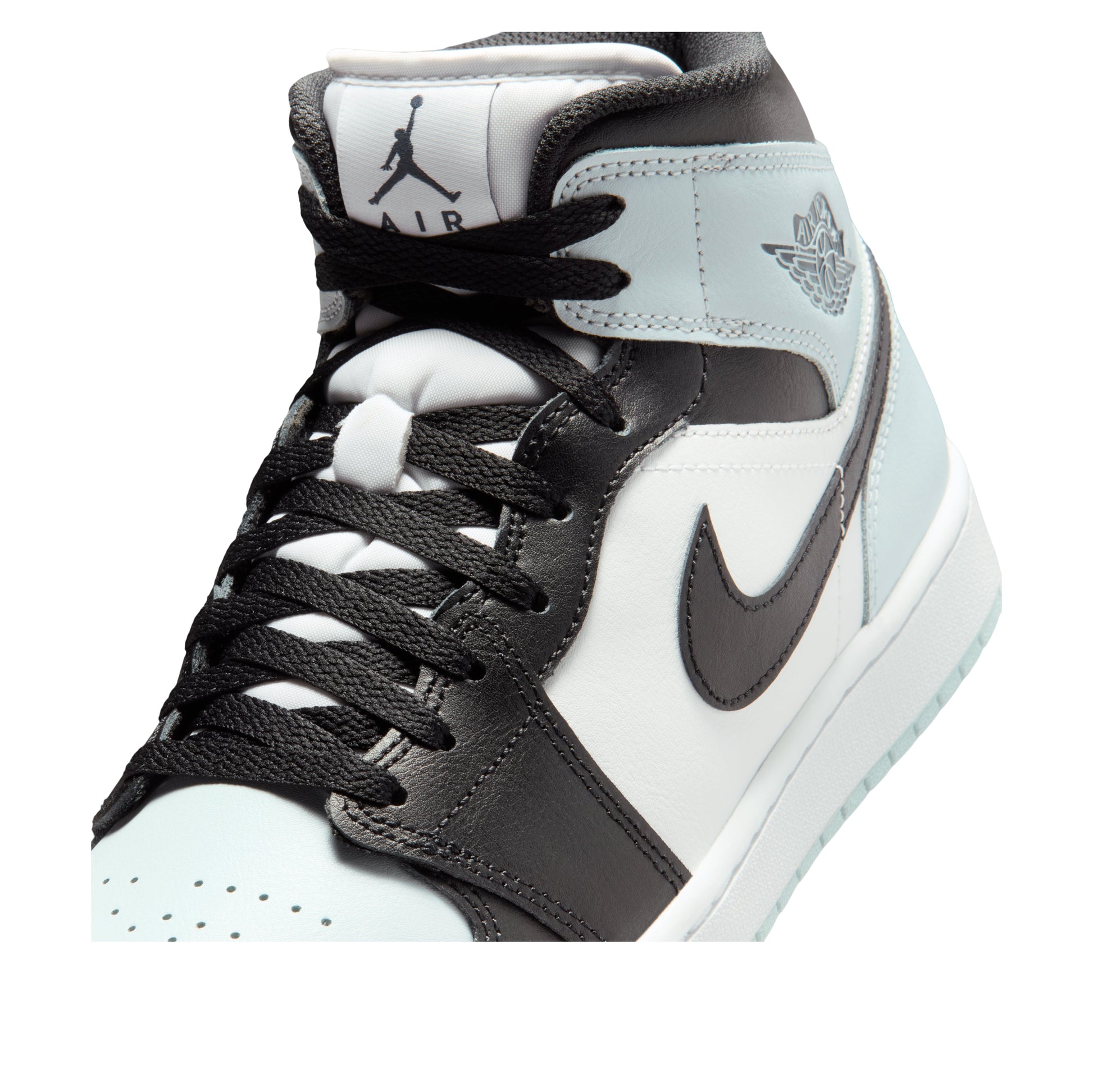 Air Jordan 1 Mid 'Squadron Blue' DQ8426-002