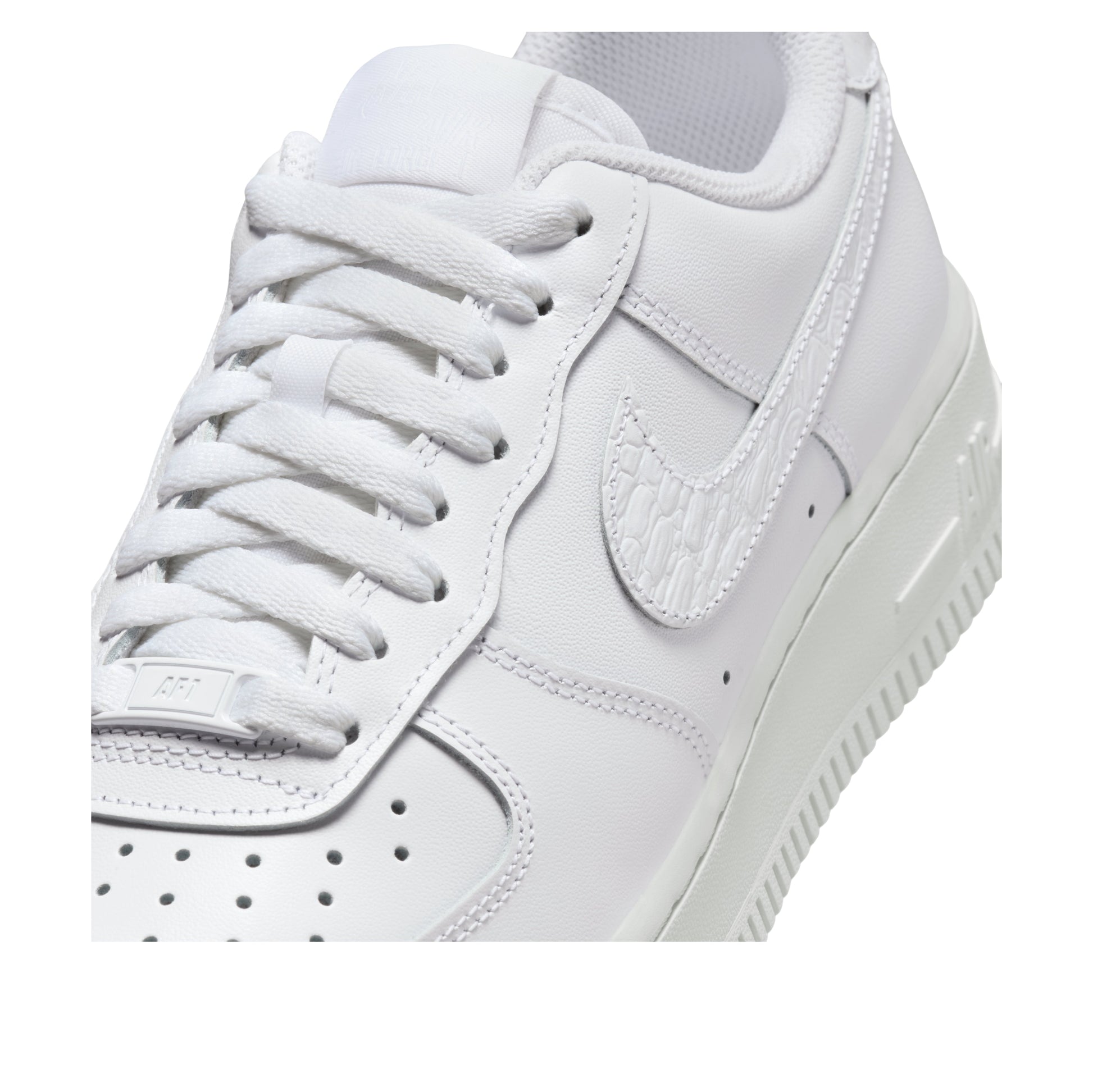 (WMNS) Nike Air Force 1 Low Pebble Croc 'White' IO4837-100