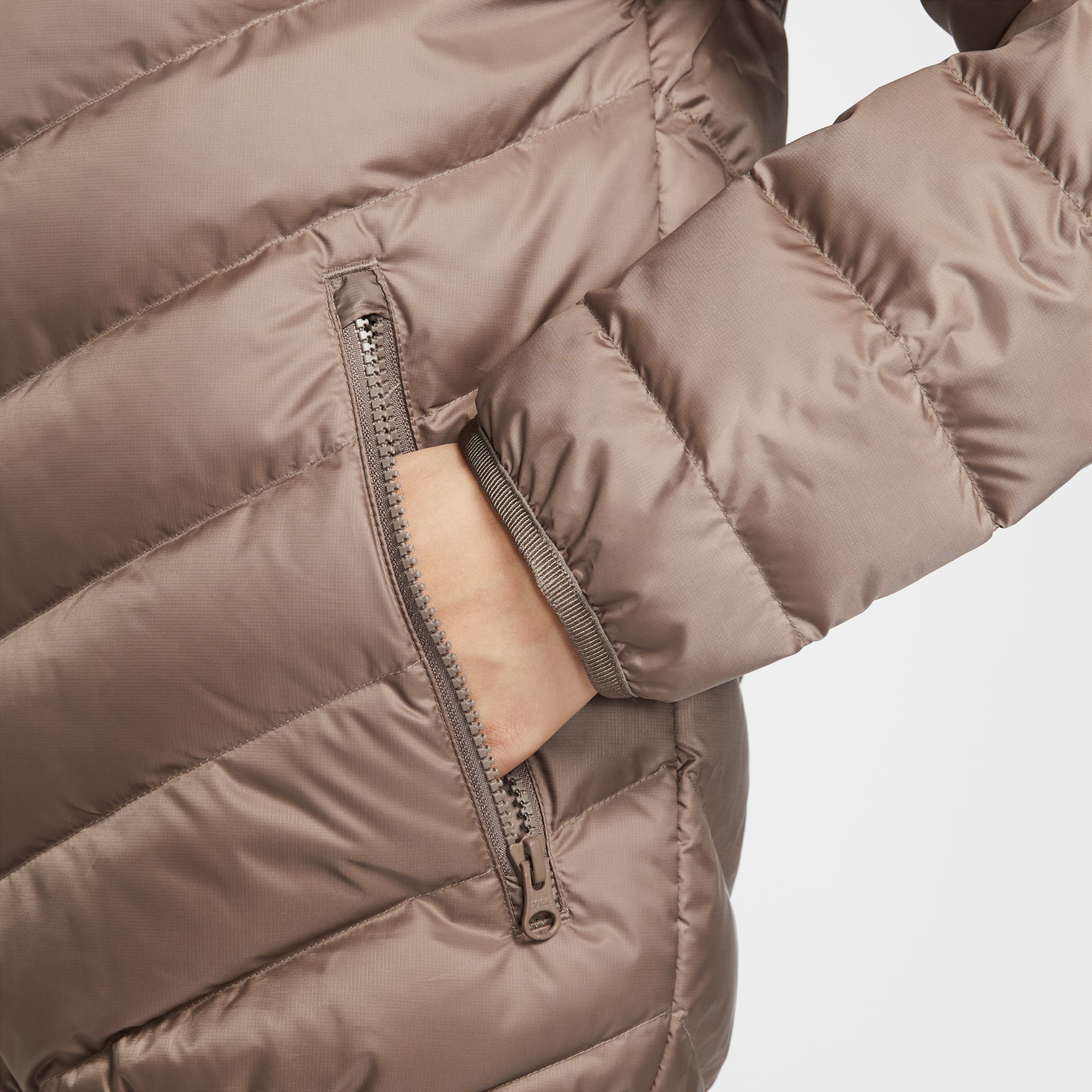 (WMNS) Nike Sportswear Windpuffer Therma-Fit Hooded Puffer 'Mink Brown'  HV5106-214