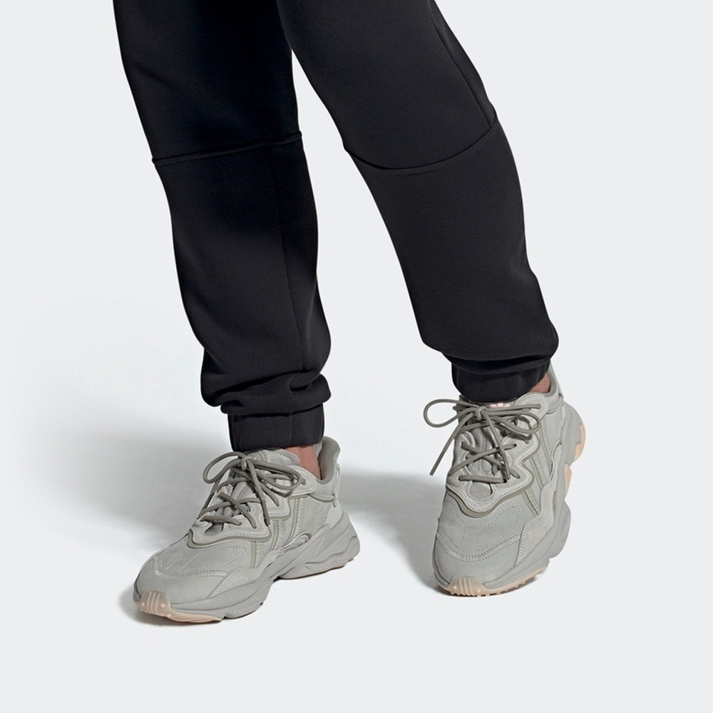 adidas Ozweego Shoes 'Feather Grey Vapour Pink' FZ1963