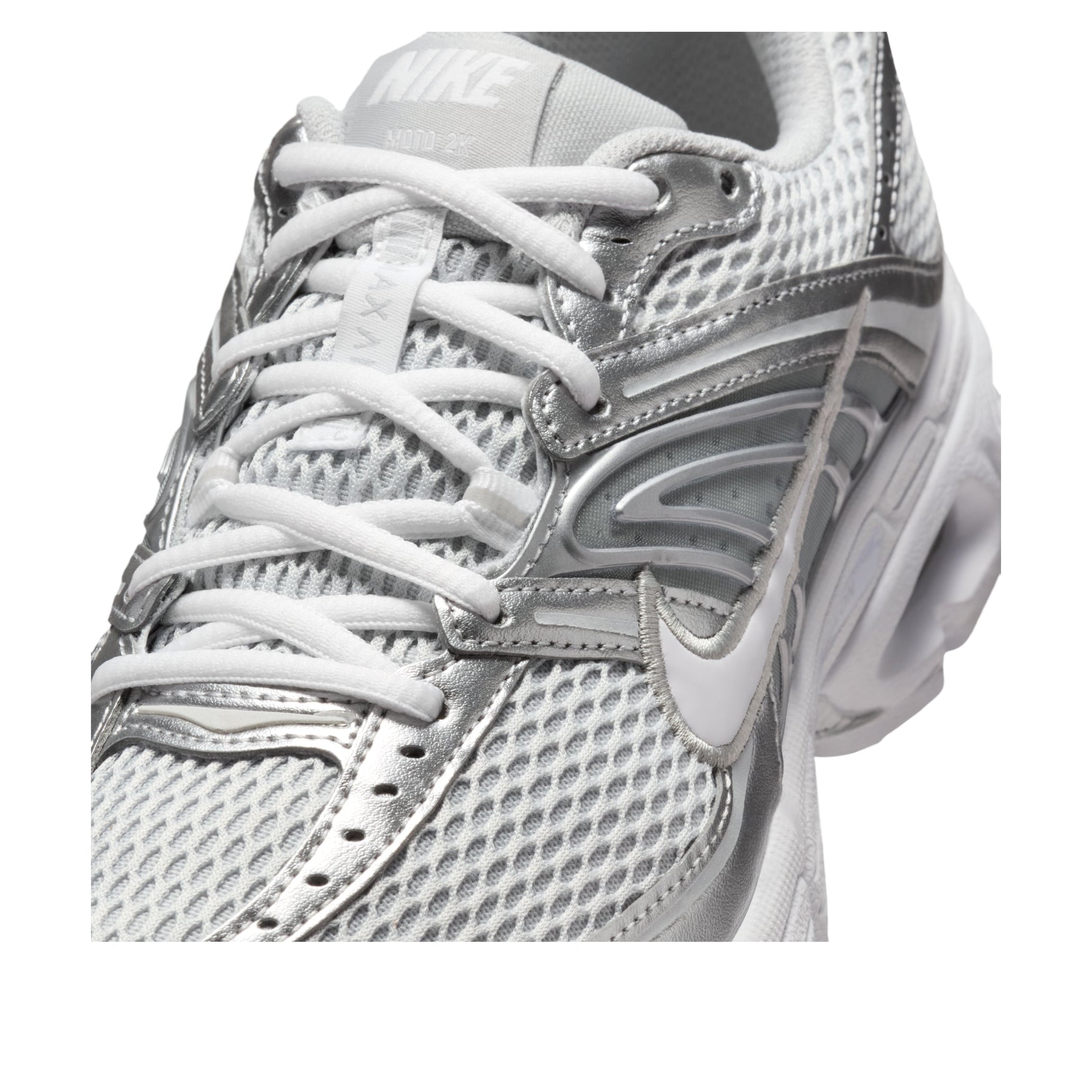 (WMNS) Nike Air Max Moto 2K 'Grey Fog Metallic Silver' HQ2056-011