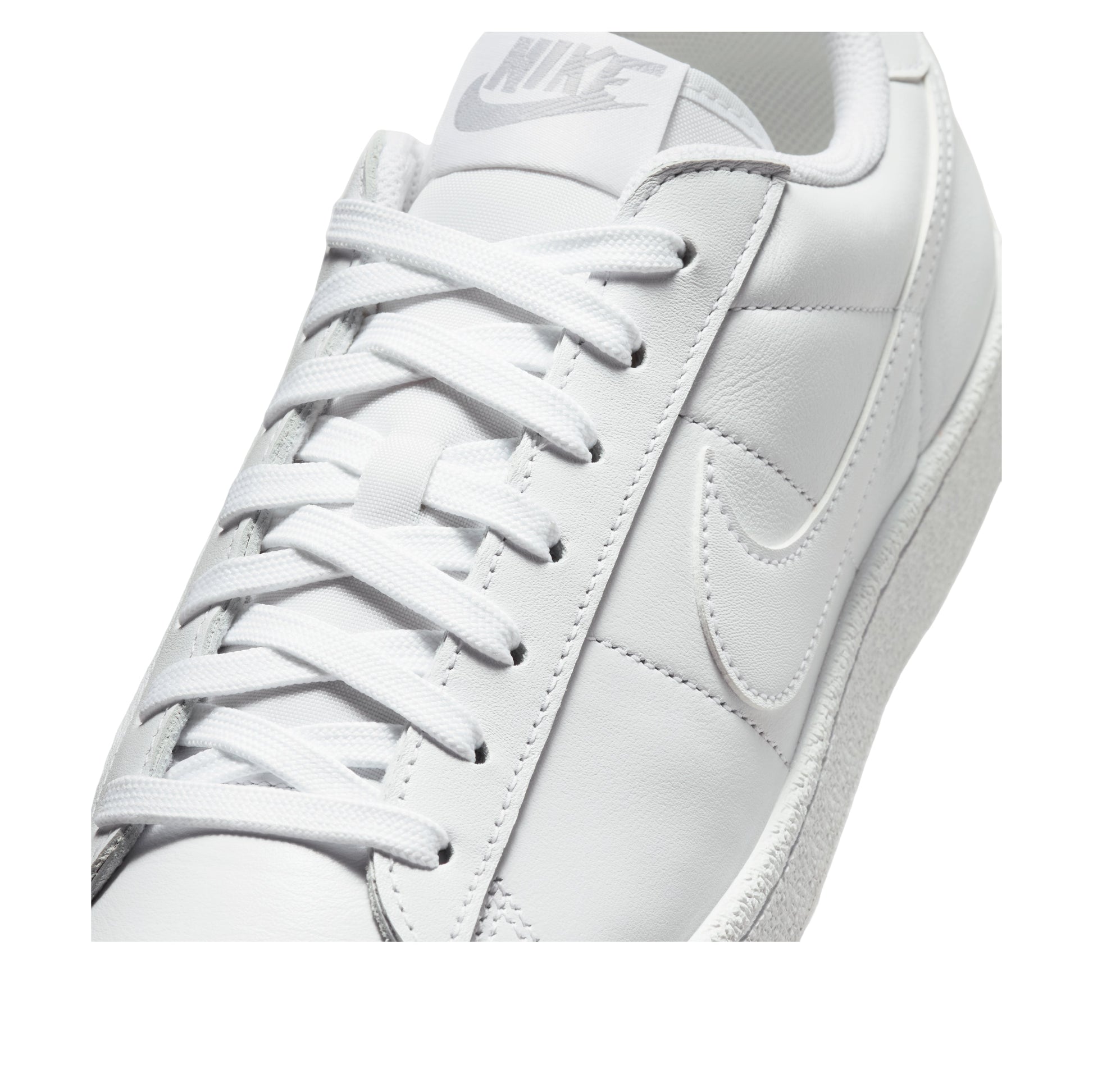 (WMNS) Nike Tennis Classic 'White' IQ7387-107
