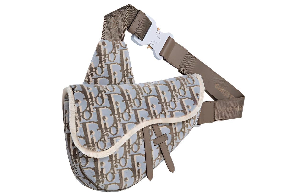 DIOR Shoulder Bags