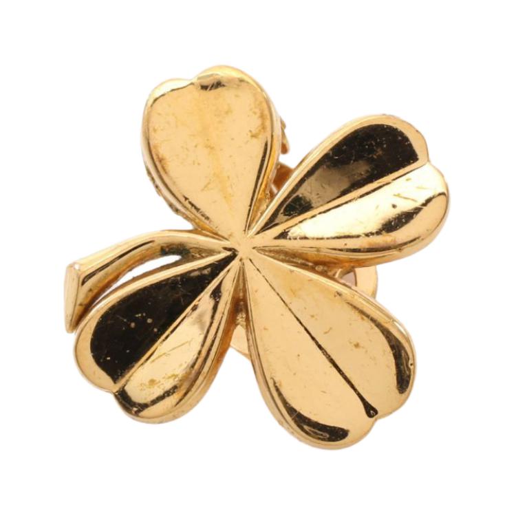 CHANEL 1995 Plated Clover Clip On Earrings Costume Earrings