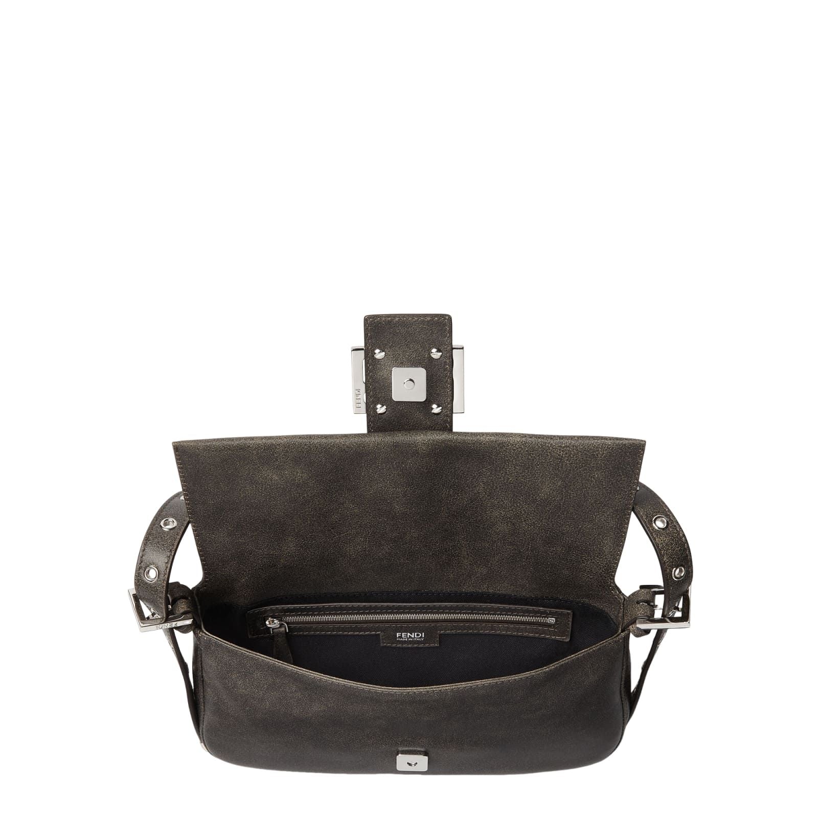 (WMNS) Fendi 26/27 Baguette 26424 'Black' 8BR850-B1FY-F1XQ2