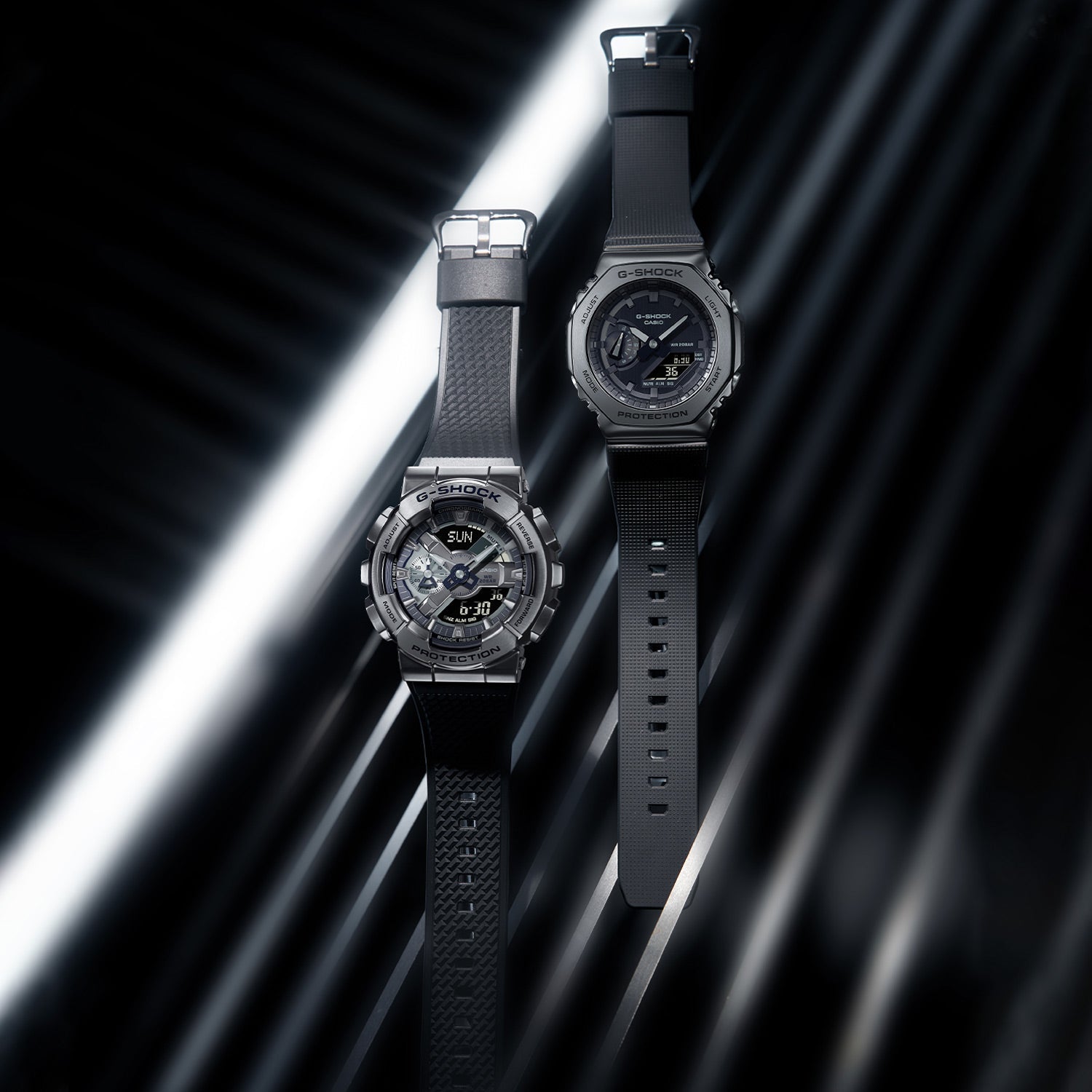 CASIO G-Shock Digital-Analog 'Black Titanium' GM-2100BB-1APR