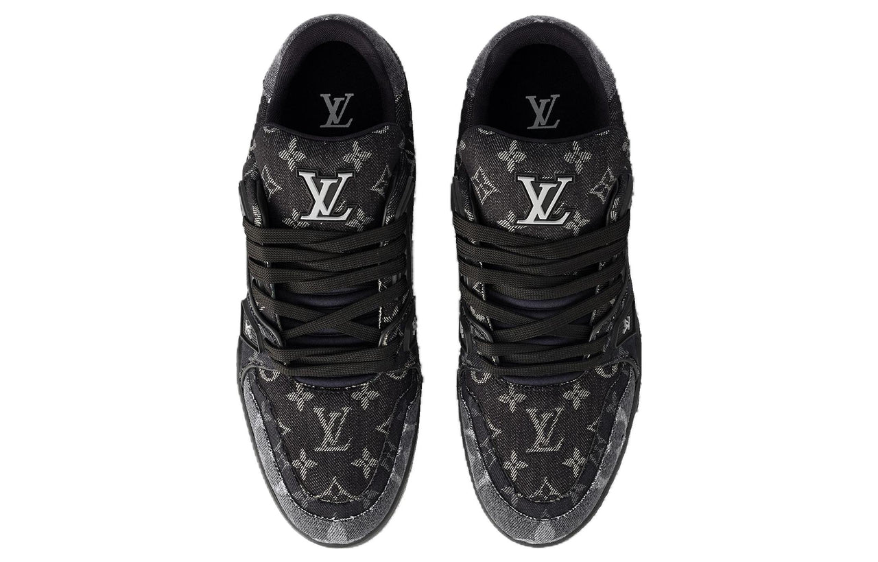 LOUIS VUITTON Low-Top Skateboard Shoes Unisex Black