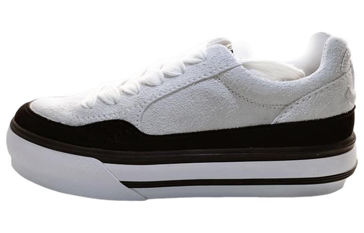 CHANEL Abrasion Resistant Low Top Skateboard Shoes Women's Gray Black