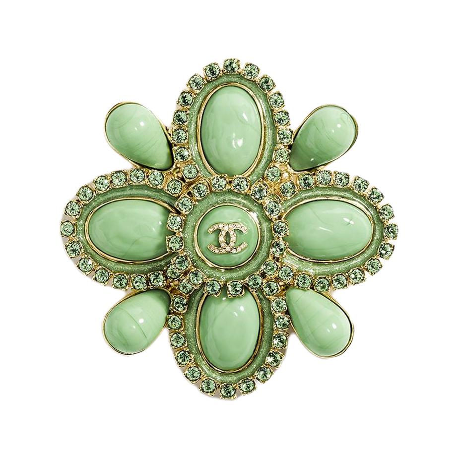 CHANEL Metal Resin Glass Pearl Rhinestone Crystal Brooches Unisex Green