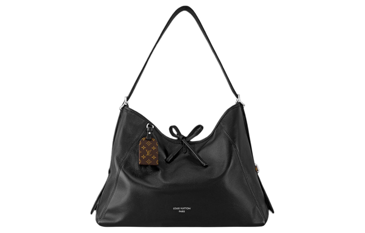 LOUIS VUITTON CarryAll Vibe Mm