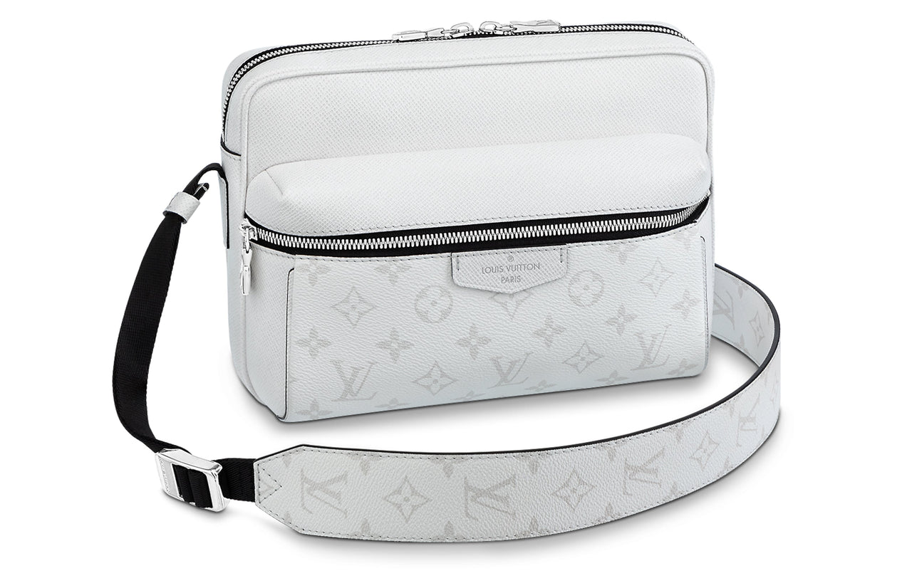 LOUIS VUITTON Outdoor Messenger Optic White