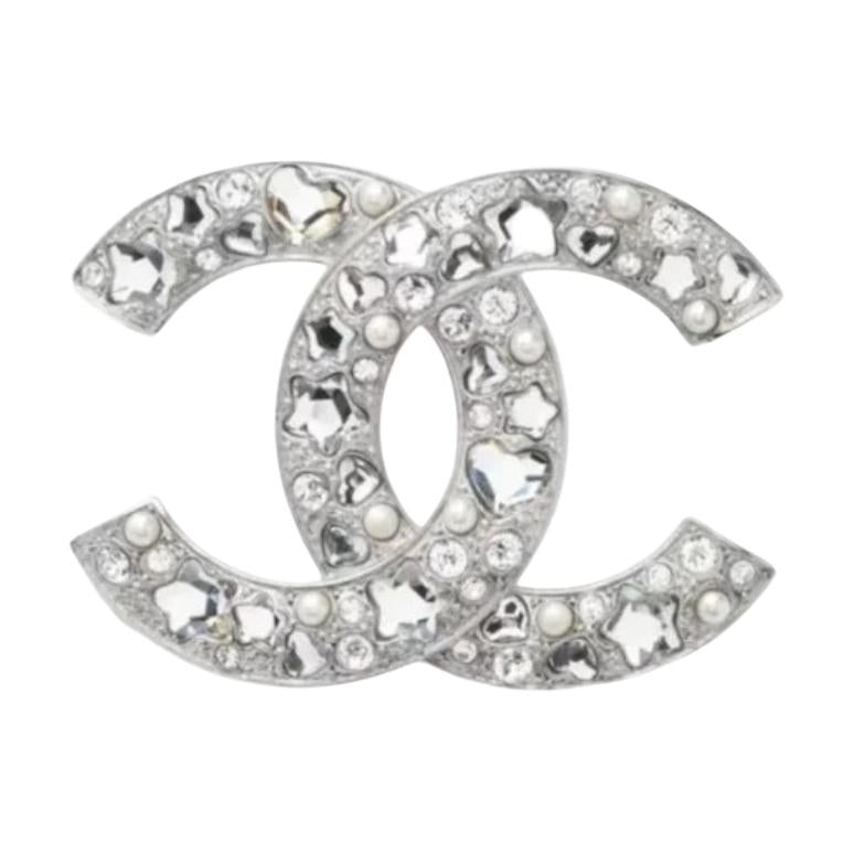 CHANEL   Brooches Unisex Silver