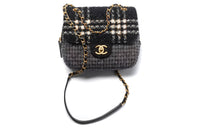 CHANEL 22K Autumn And Winter Wool Twill Soft Woolen Flap Bag, Shoulder Bag, Crossbody Bag Small Size Women's Black