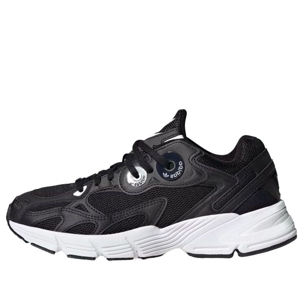(WMNS) adidas Astir 'Core Black Cloud White' IE9886