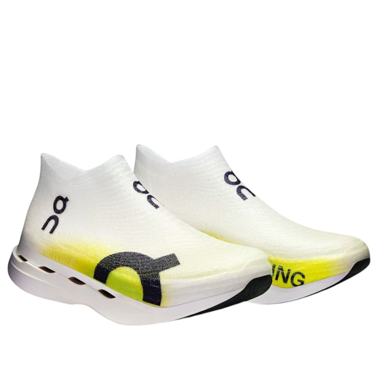 On Running Cloudboom Strike LS 'White Lime' 3UE30012929