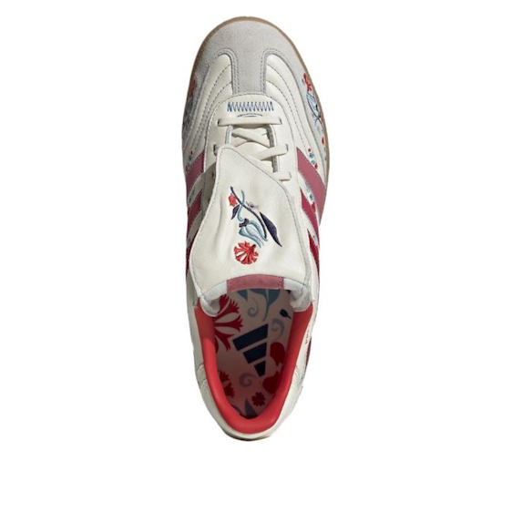 adidas Predator Freestyle Indoor 'Diana Al Shammari The Football Gal' JQ1896
