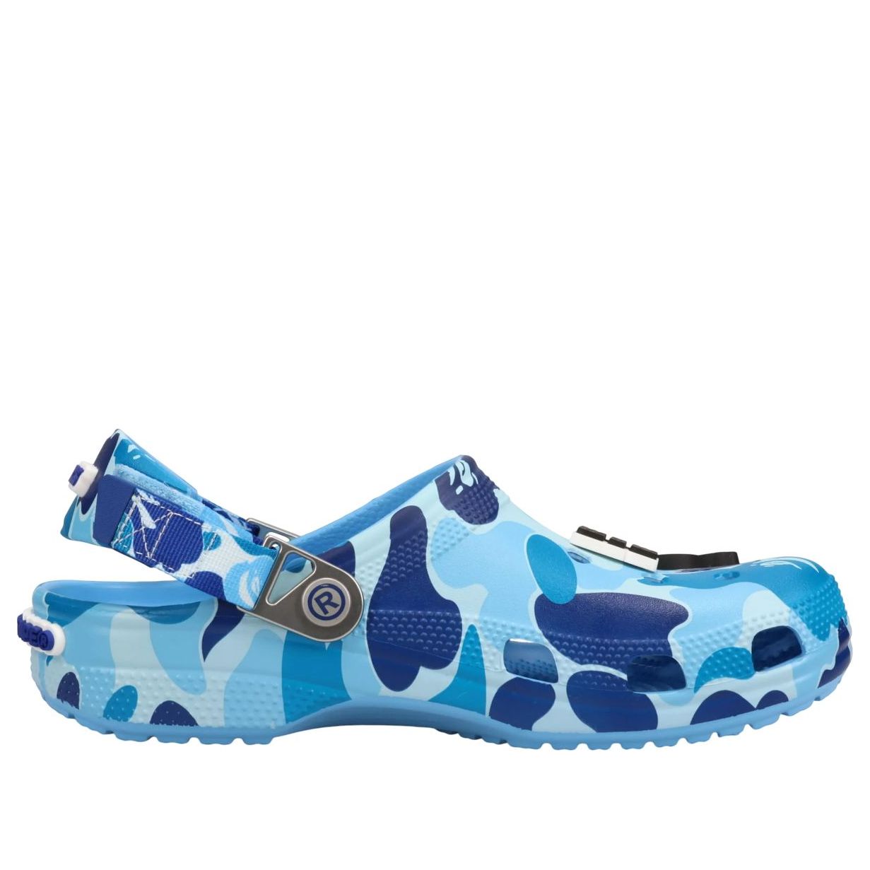 Crocs x A Bathing Ape Clog 'Oxygen' 209627-4TB