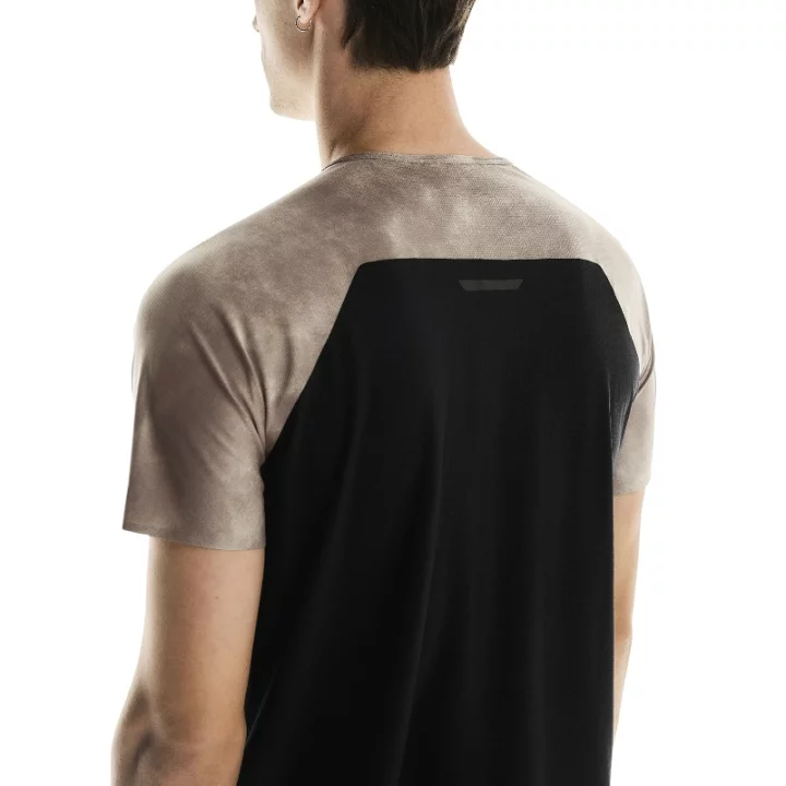 On Running Performance T-Shirt AOP 'Cinder Black' 1MF10272986