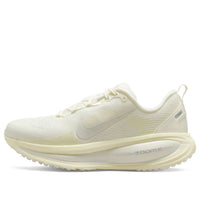(WMNS) Nike Air Zoom Vomero 18 'Sail Coconut Milk' HM6804-110