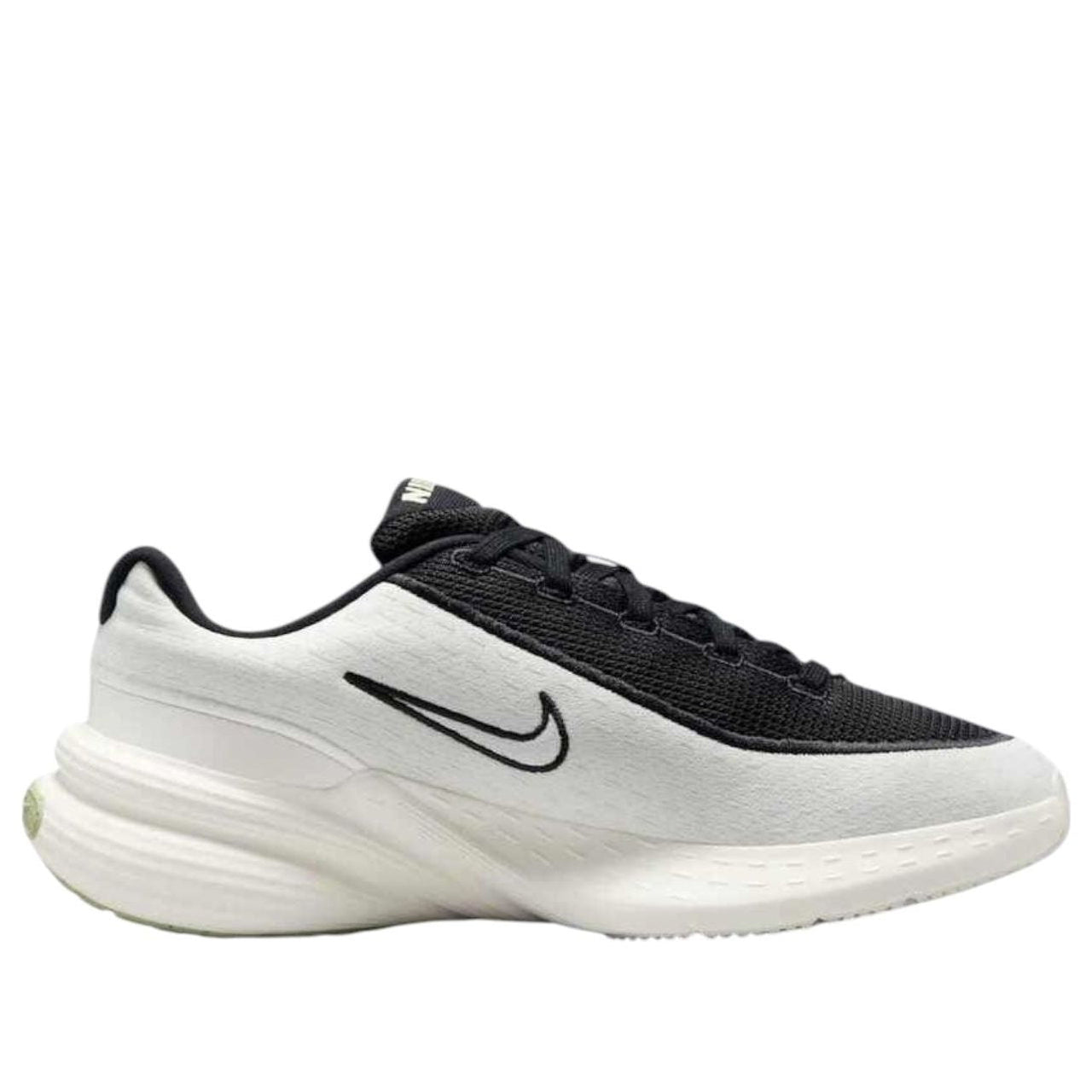 (WMNS) Nike Uplift SC 'Black White' IB2766-100