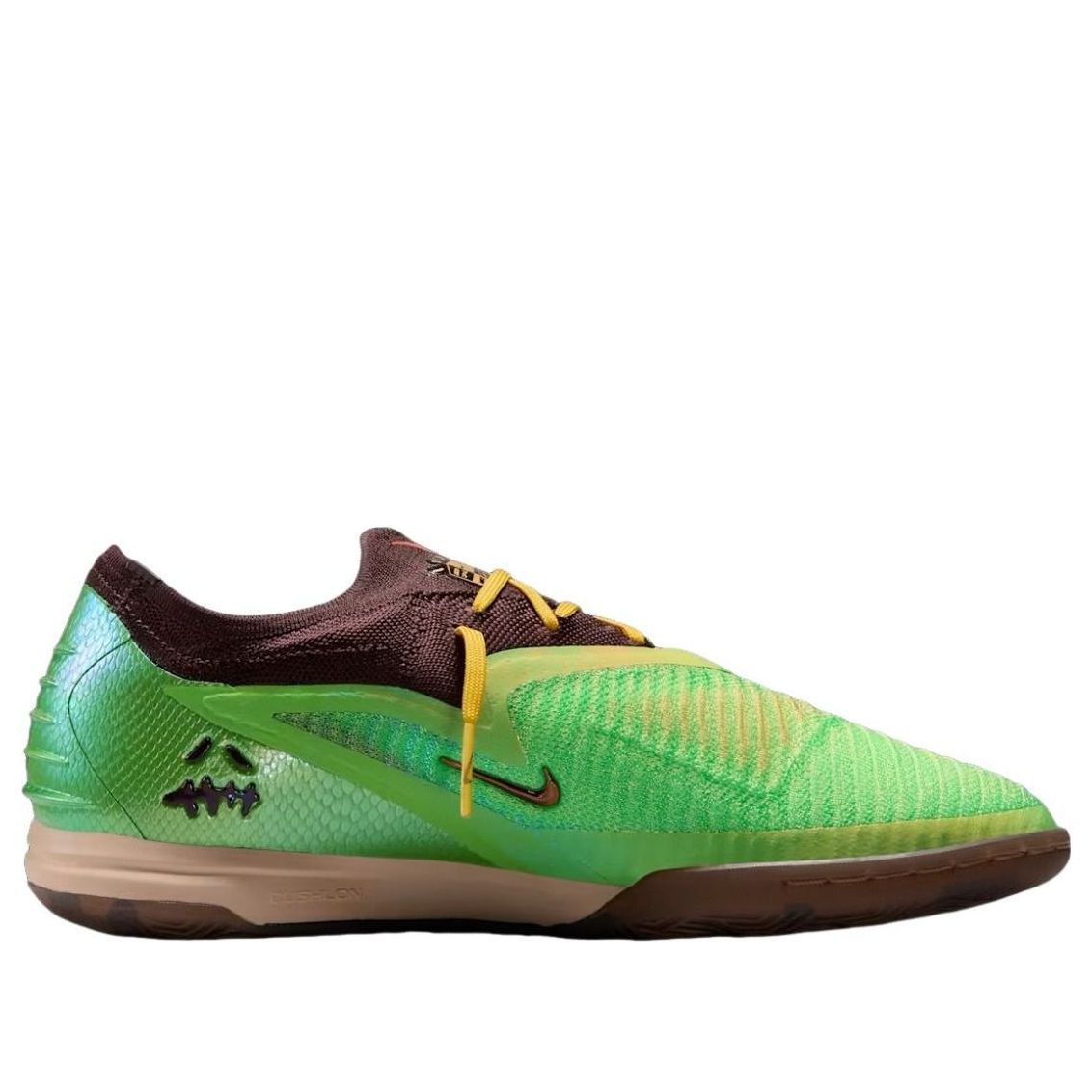 Nike x Cactus Jack Phantom 6 Low Indoor 'Earth Metallic Gold' IV2037-900